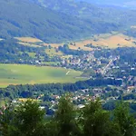 77 アパート Loučná nad Desnou