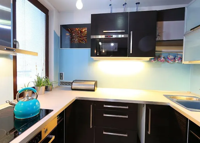 77 Apartment